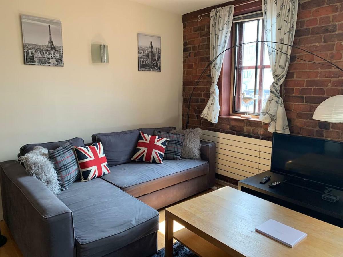 2 Bed Duplex Penthouse Apartment By Mathew Street Sleeps 6 リヴァプール エクステリア 写真
