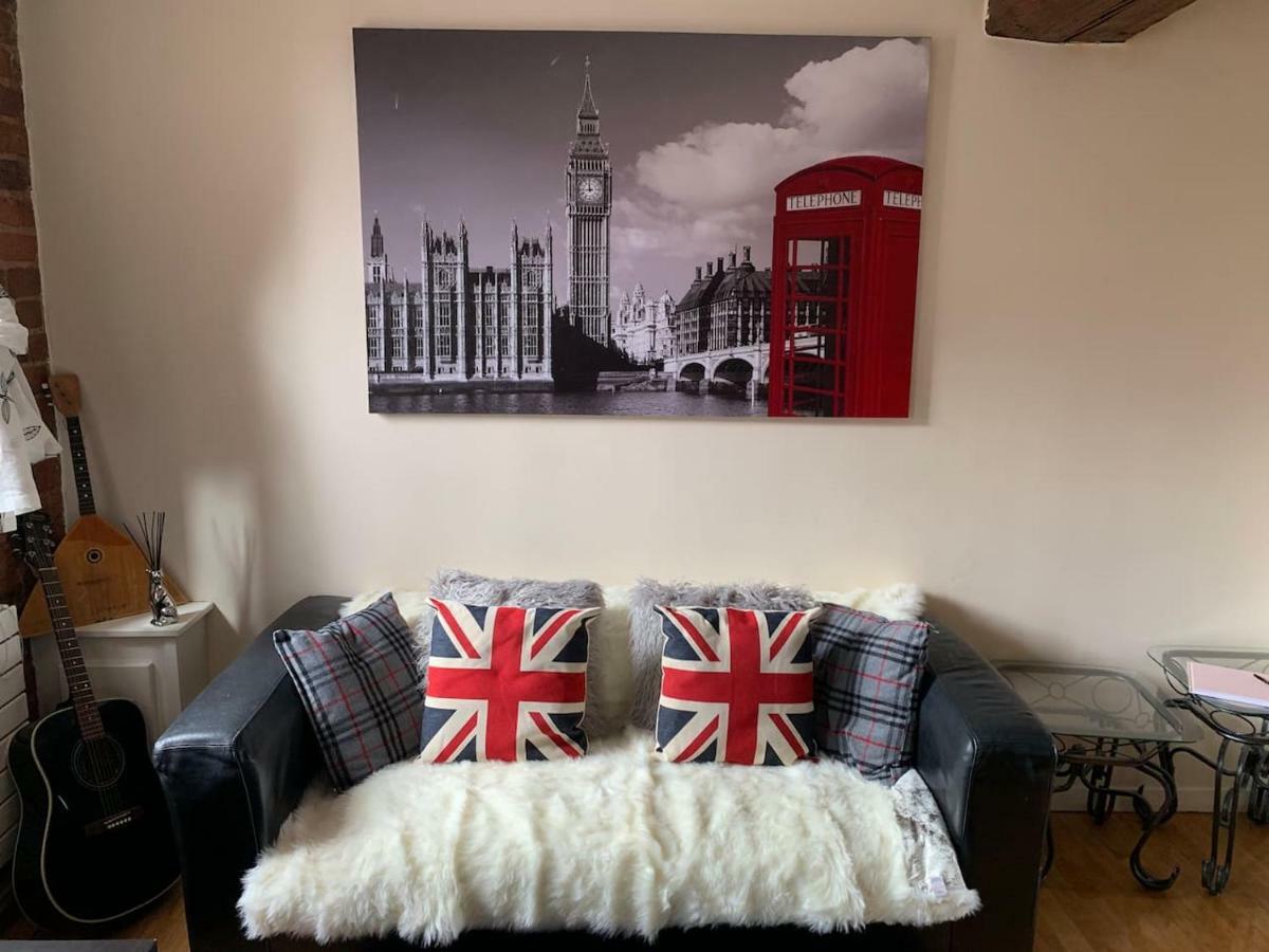 2 Bed Duplex Penthouse Apartment By Mathew Street Sleeps 6 リヴァプール エクステリア 写真